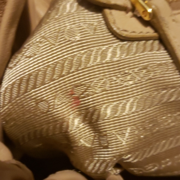 Prada convertible bow medium - Picture 6 of 9